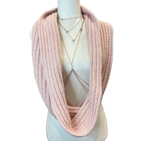 Ann Taylor Loft knitted infinity scarf pink with gold specks - Picture 1 of 8